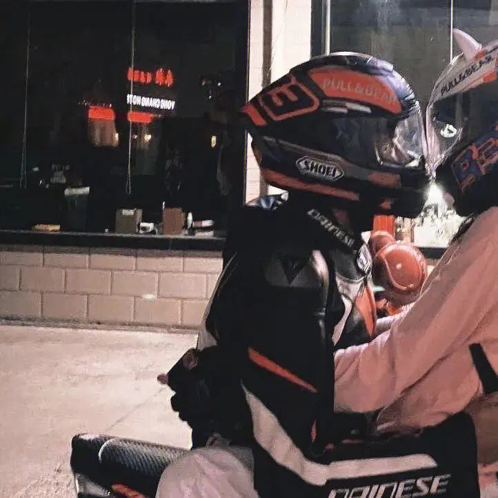 图片[47]-小众真人情侣头像-尖叫文案