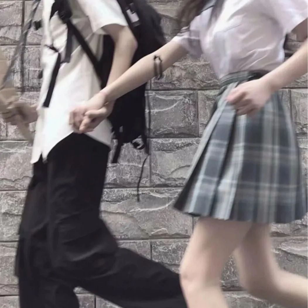 图片[31]-小众真人情侣头像-尖叫文案